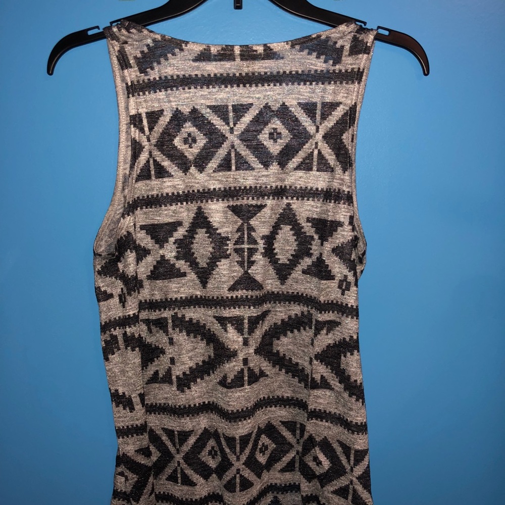 Patterned Tank - Picture 2 of 3